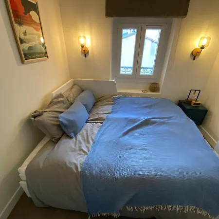 Rare 3 Bedroom 2 Bath Modern With Views In Old Center Antibes
